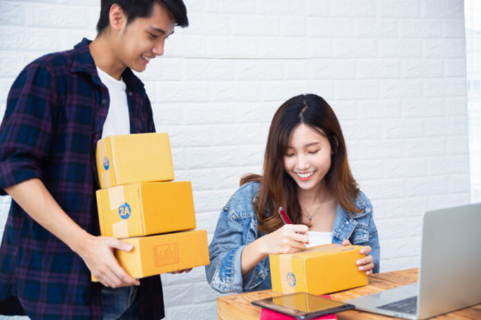 Ilustrasi product bundling. (Freepik/jcomp)